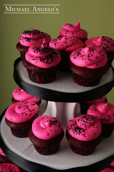 Hot Pink Cupcakes 5cupcake Michael Angelos Bakery