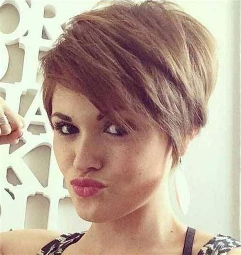 Thick Light Brown Pixie Ideas About Short Pixie Haircuts For Women Brownhair In 2020 Thick