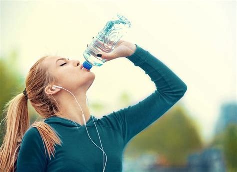 Boire De L Eau Pourquoi C Est Primordial So Healthy