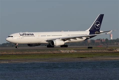 Lufthansa A330 343 D AIKI Lufthansa 423 To Frankfurt Tax Flickr