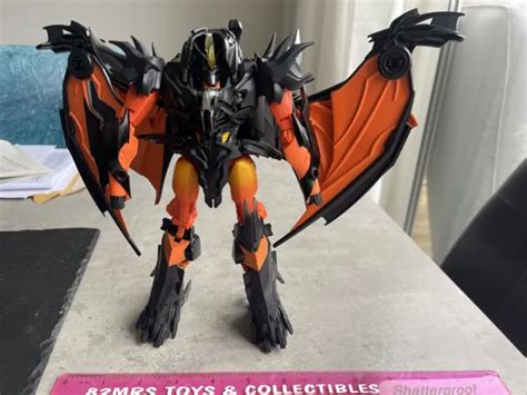 Transformers Prime Beast Hunters Beast Fire Predaking Ultimate Class