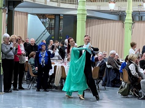 Repas Des Seniors En Piste Ville De Nogent Sur Marne