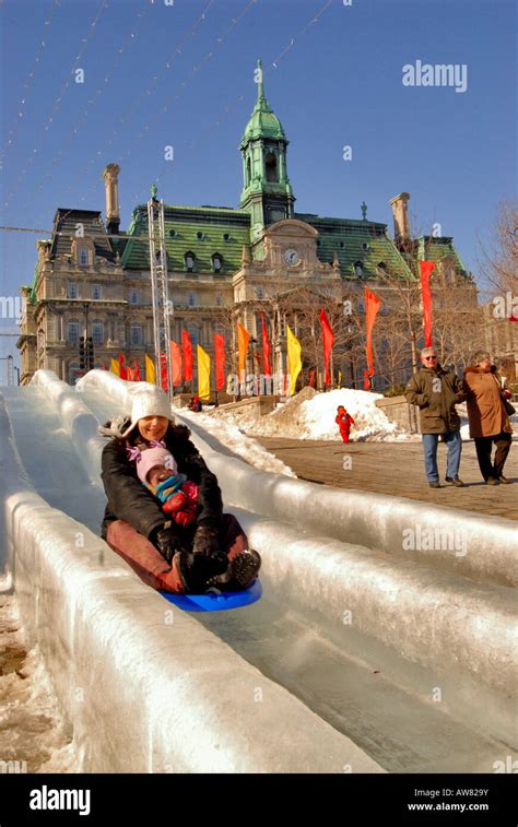 Old Montreal People Having Fun Canada Quebec Montreal Stock Photo Alamy