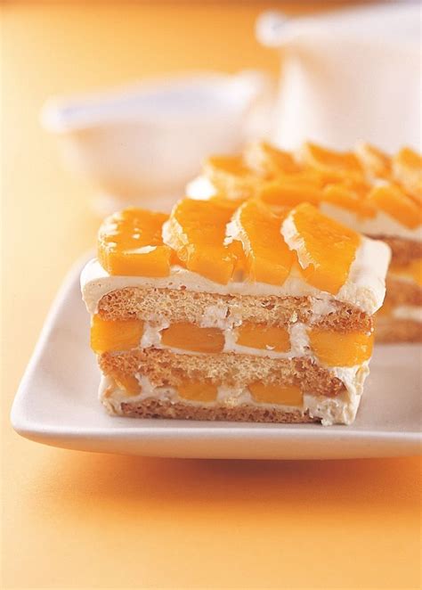 Mango Graham Cake My Boyfriend Loves This Its Very Easy You Just Layer Graham Crackers