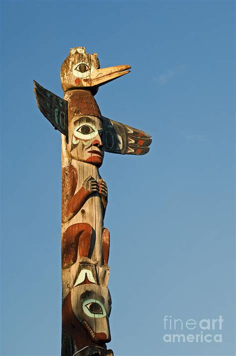 Tlingit Totem Pole Photograph by Greg Vaughn - Printscapes - Fine Art ...