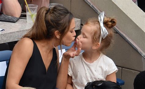 Photo Jessica Alba Tait Pr Sente Avec Ses Filles Honor Et Haven L