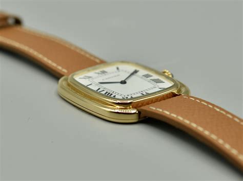 Cartier Gondole Jumbo Yellow Gold Romain R A