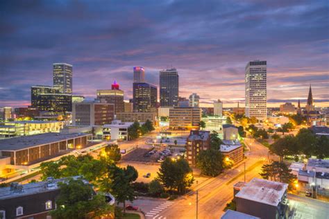 Tulsa Skyline Night Stock Photos, Pictures & Royalty-Free Images - iStock