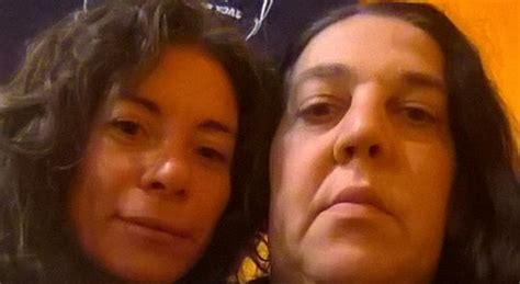 Emanuela e Linda aggredite dal vicino di casa perché gay e sposate Da quella notte non dormiamo più