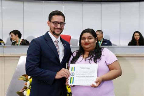 Deputado Anderson Do Singeperon Entrega Medalhas De M Rito Legislativo