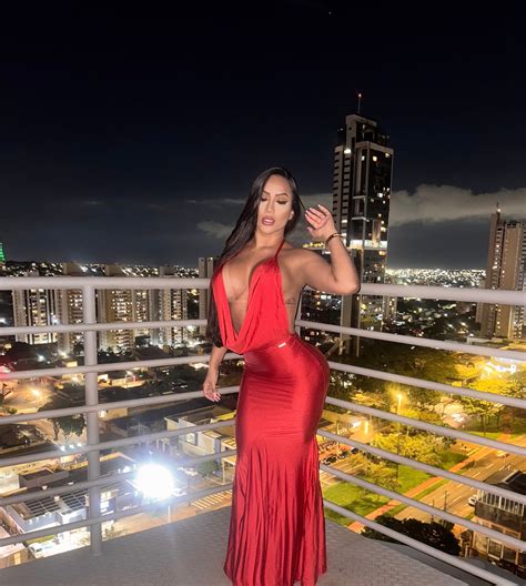 Nadine Borges (@nadineborges) • Instagram photos and videos