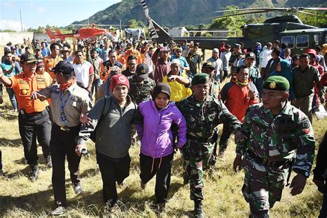 5 Fakta Dalam Proses Evakuasi Ribuan Pendaki Di Gunung Rinjani