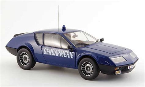 Miniature Alpine A Norev Gendarmerie Polizei Frankreich