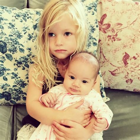 Jessica Simpson Shares Her Daughter Maxwells Adorable Kissing Pic