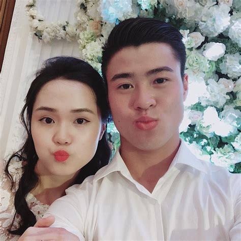 Những cặp hot teen yêu nhau bằng tuổi chăm khoe tình cảm trên mạng Gương mặt trẻ ZNEWS VN