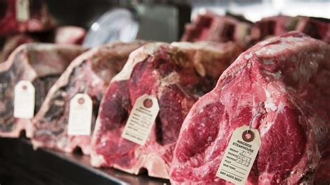 Dry Aged Che Cosa La Frollatura Della Carne E A Cosa Serve Gazzetta It