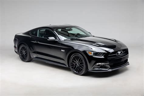 2015 Ford Mustang GT | American Muscle CarZ