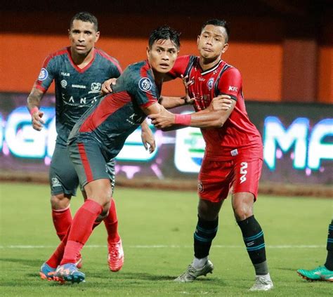 Motivasi Laskar Sape Kerrab Berlipat Jelang Lawan Arema FC Kabar Madura