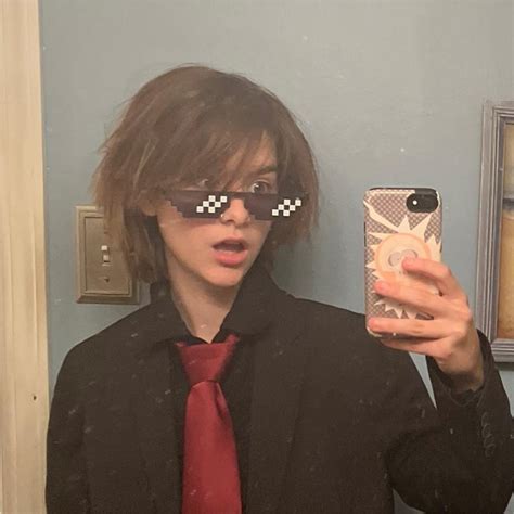 lee  crew amc theatres linkedin