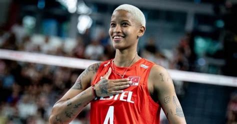 Cubana Melissa Vargas De Sancionada A Estrella Mundial Del Voleibol