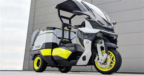 Rapide 3 Electric Three Wheeled Utility Cargo Scooter