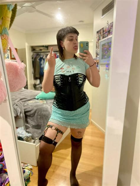 Get On Your Knees Pathetic Loser Nudes Femdomgonewild Nude Pics Org