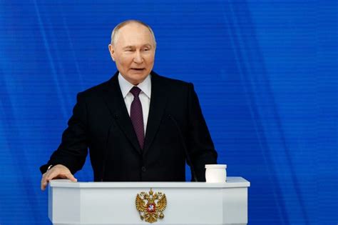 Putin rischio guerra nucleare Mosca può colpire obiettivi in