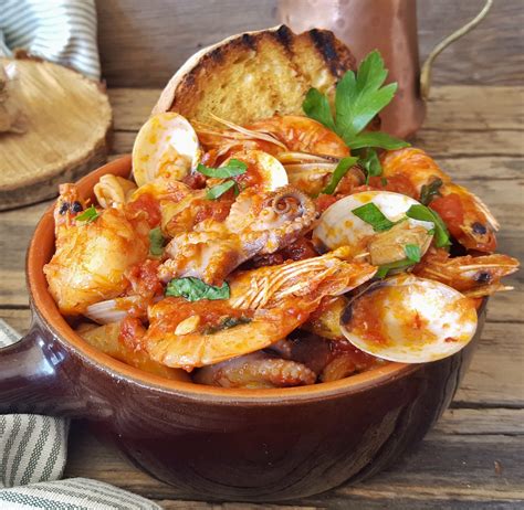 Zuppa Di Pesce Alla Napoletana Straordinaria IL MONDO DI ADRY