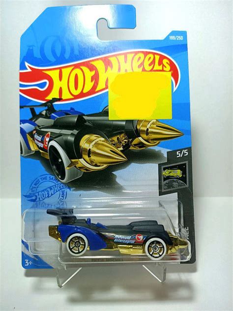 Hot Wheels Ollie Rocket Treasure Hunt Hobbies Toys Toys Games On Carousell