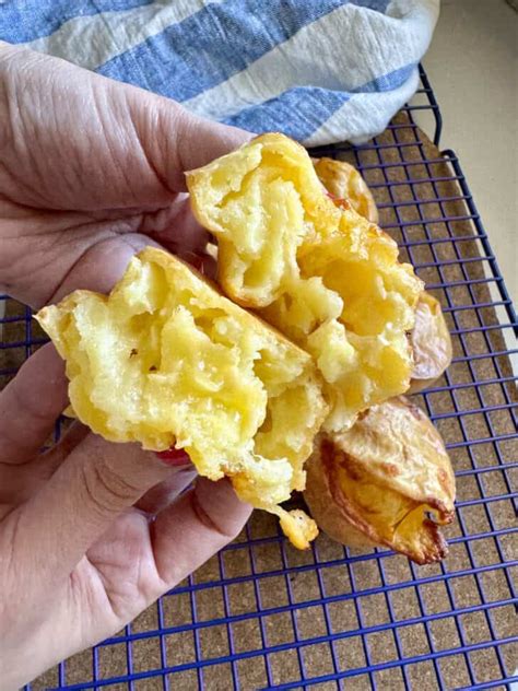 Easy Brazilian Cheese Bread Gluten Free Hungry Happens