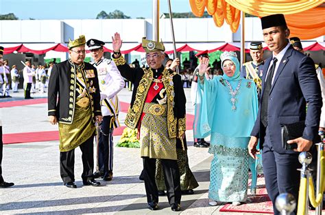 Malaysia Airlines Bids Farewell To The Th Yang Di Pertuan Agong Raja