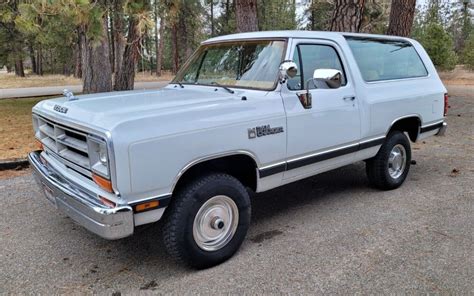 55K Original Miles 1988 Dodge Ramcharger Barn Finds