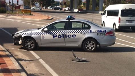 Police Cars Rammed During Chase Abc News