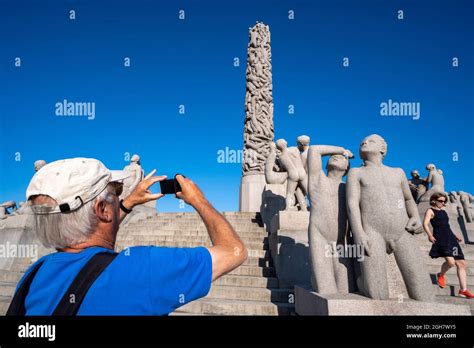 Le Sculture Monolite Vigeland Nel Parco Delle Sculture Di Frogner Park