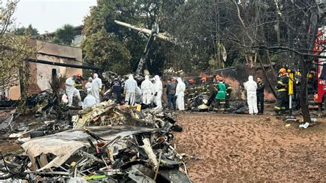 Queda do avião Instituto de Criminalística de SP começa perícia na