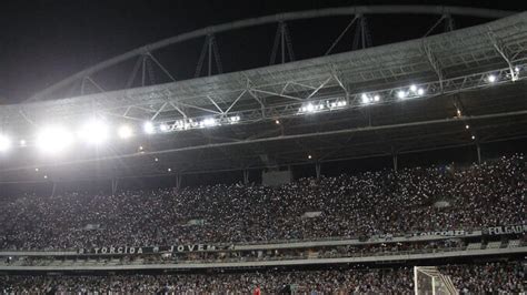 Botafogo X Corinthians Ingressos Esgotados Para Setor Leste Superior