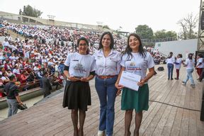 Madres Cuidadoras Y Socias De Cocina De Cuna M S Son Reconocidas Por El