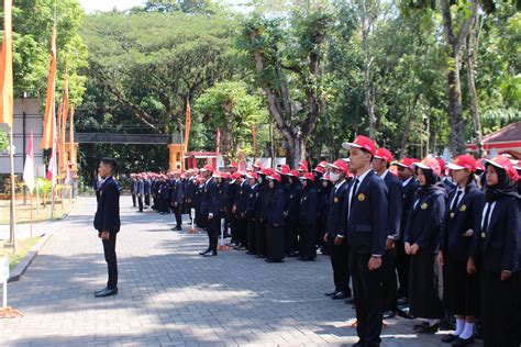 Pengenalan Kehidupan Kampus Mahasiswa Baru Pkkmb Kampus Fisip