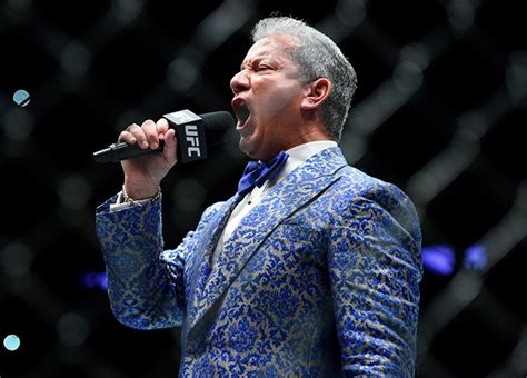 Watch 64 Year Old Legendary Ufc Announcer Bruce Buffer Shows Insane Physique Before Ufc London