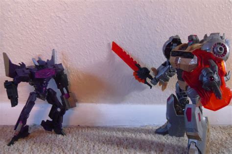 Transformers FOC Shockwave vs. Grimlock 01 by mandiprime97 on DeviantArt