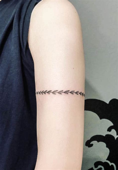 37 Stunning Armband Tattoos For Women Our Mindful Life