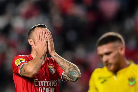 Benfica Empata Em Casa Frente Ao Moreirense 1 1