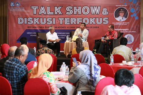 Talkshow IKA Smansa Bulukumba Pertemukan Para Akademisi Dan Bupati Andi