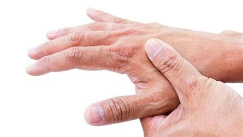 Suffering from arthritis? Follow these 6 hand exercises to relieve painful symptoms - Pinfaves