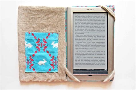 The Gilded Hare Ereader Sleeve Tutorial Sewing Projects Sewing Tutorials Tutorial