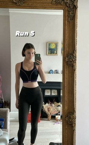 Amelie Manzoli Leaked Nude Photos And Videos