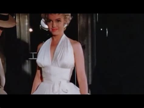 Rare Amazing Unseen Lost Footage Of Marilyn Monroe Found On Location