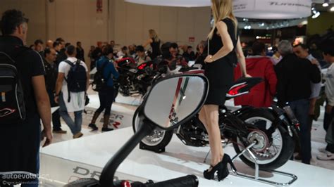 MV Agusta Brutale RR Is The Naked Beauty Of EICMA Live Photos Autoevolution