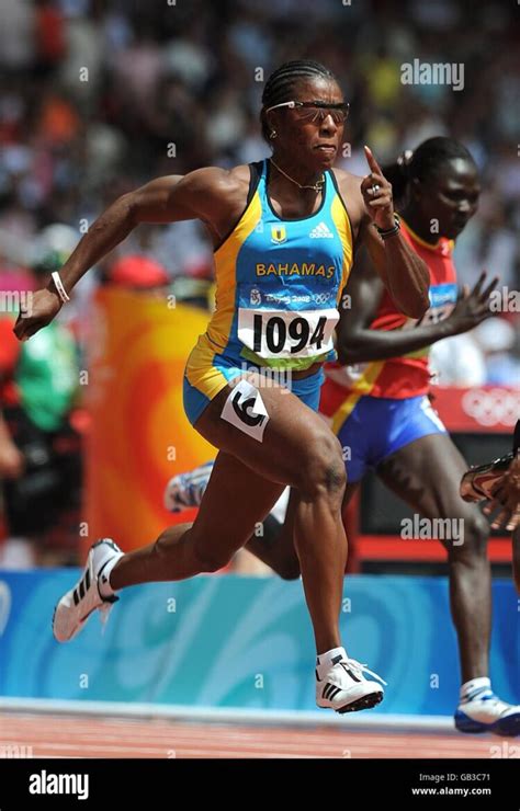 Hot Sexy Debbie Ferguson McKenzie Bikini Pics