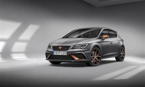 Seat Leon Cupra R tanıtıldı Sekiz Silindir